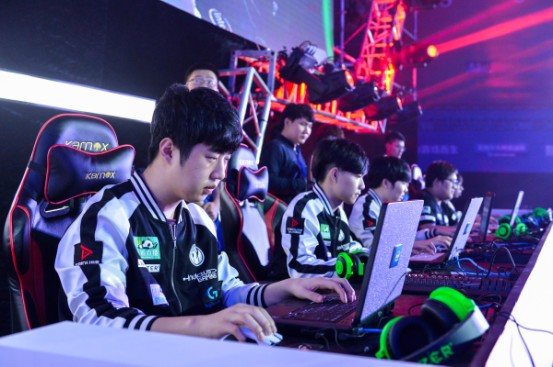 Bilibili Gaming 将在MSI 2025的淘汰赛阶段与G2对决