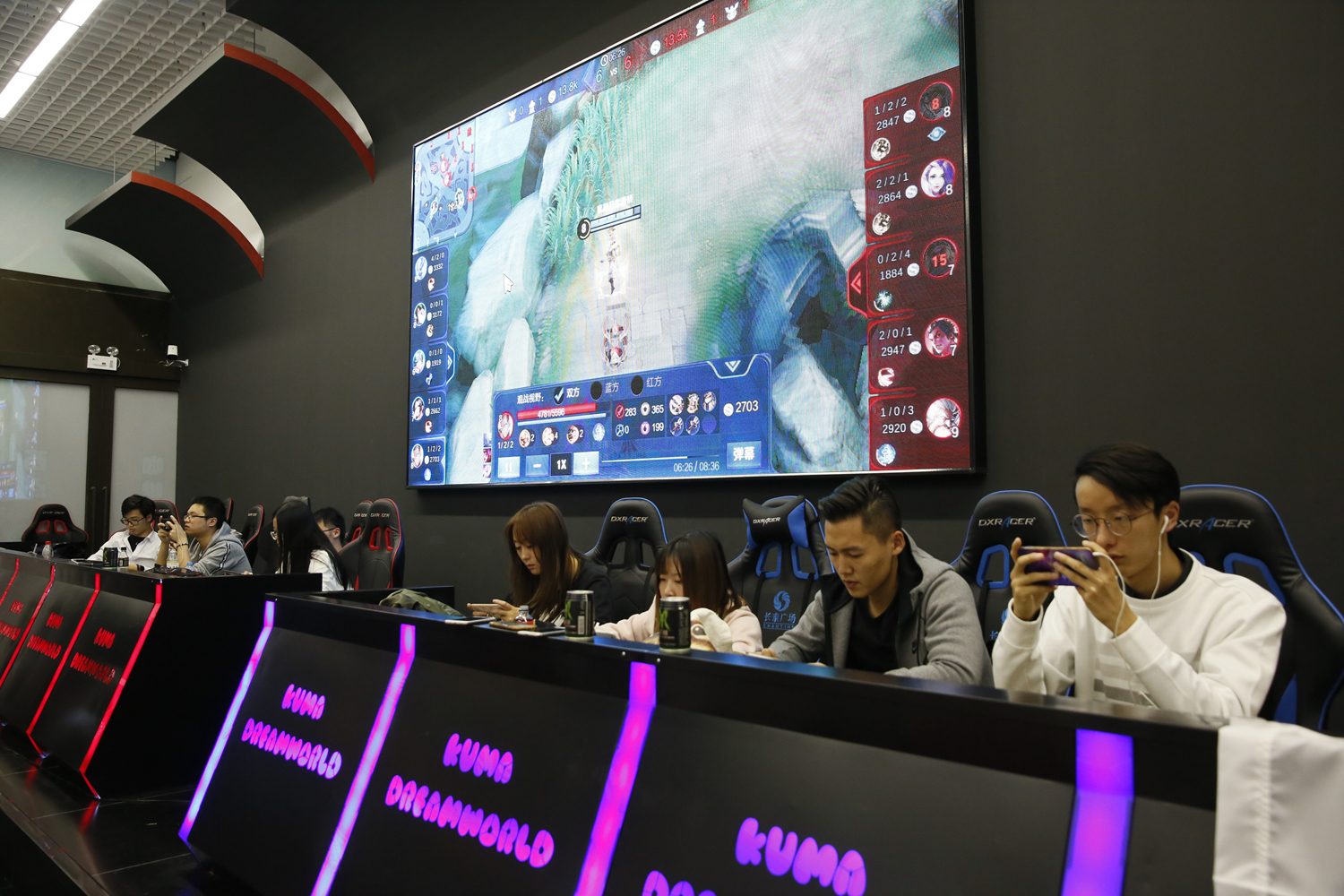 CSGO NKT击败IHC 成功晋级BLAST showdown